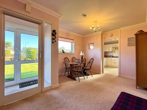 Photo 10- click for photo gallery